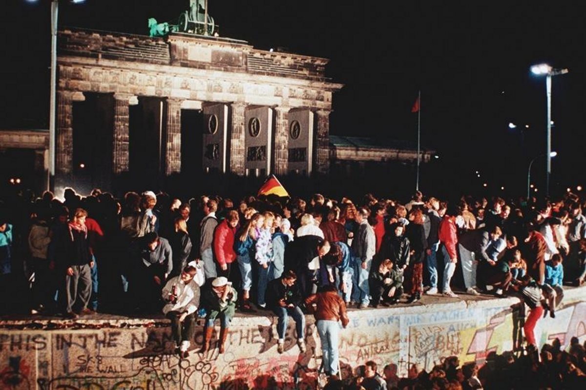 Lhistoire Du Mur De Berlin En Photos Embl Matiques Maisonautop