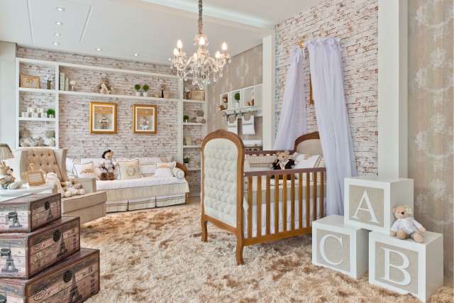 Chambre bébé rétro marron et beige