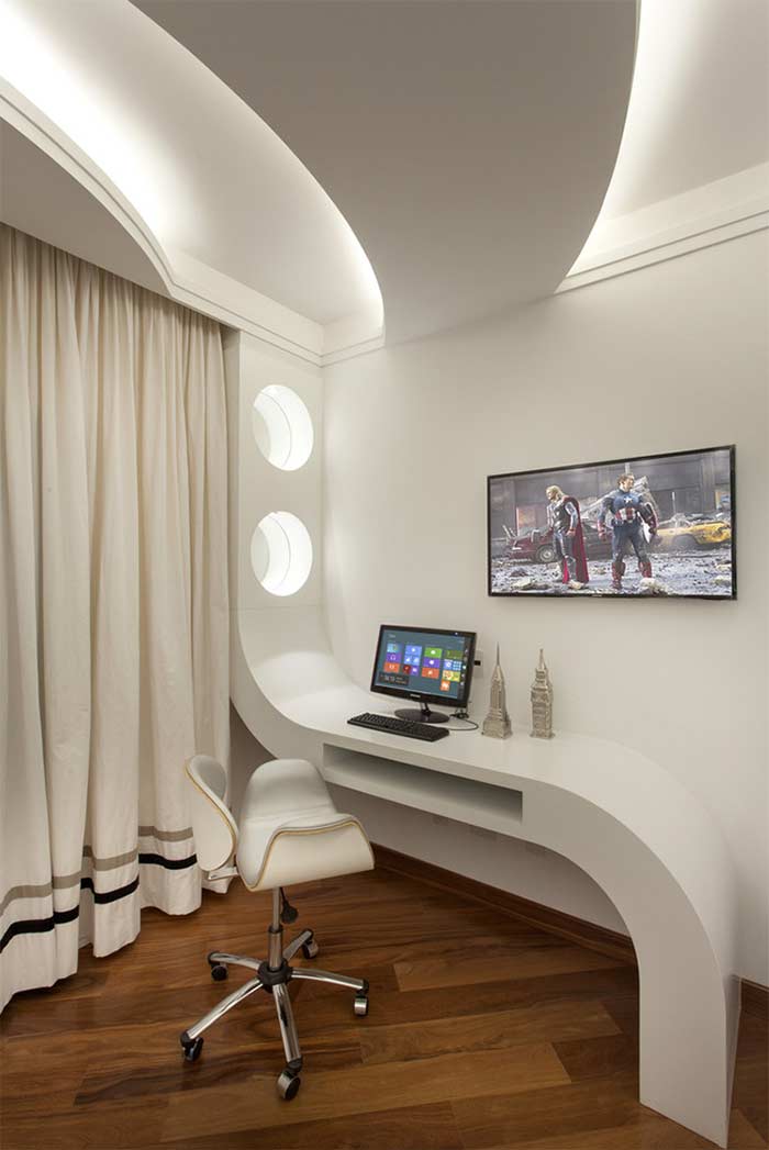 Bureau à domicile dynamique avec plafond en plâtre