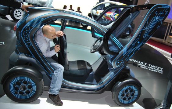 Renault_twizy_Salon-de_Paris_2010_5