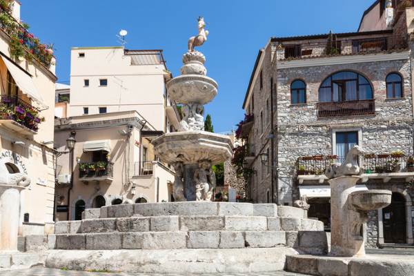 Quatre fontaines Taormina